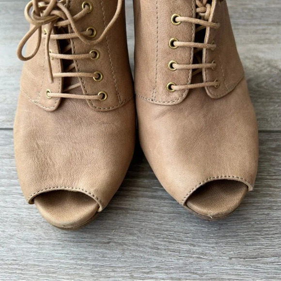 J Crew Peep Toe Lace Up  Tan Leather Slingback Wooden Heel Pumps - Picture 4 of 13